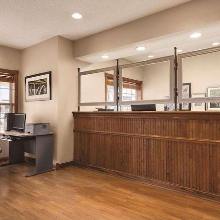 Country Inn & Suites By Radisson, Forest Lake, Mn Экстерьер фото