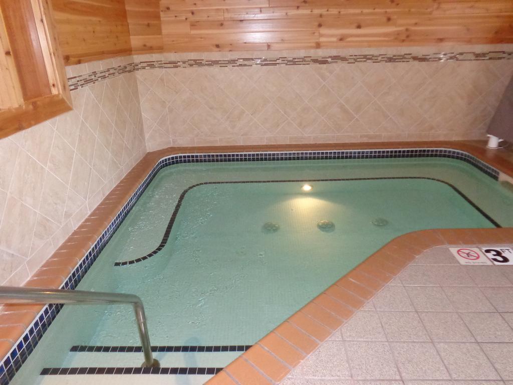 Country Inn & Suites By Radisson, Forest Lake, Mn Экстерьер фото